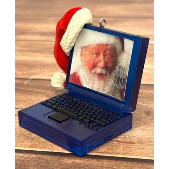 2001 HALLMARK KEEPSAKE ORNAMENT QX8972 LAPTOP SANTA - Picture 1 of 9